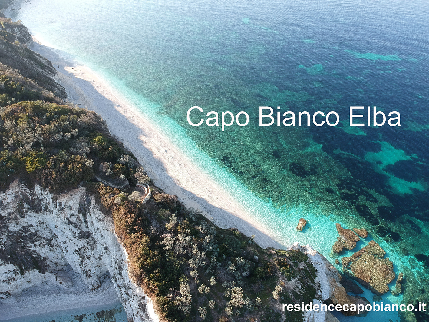 La spiaggia di Capobianco all'Isola d'Elba Una meraviglia naturale